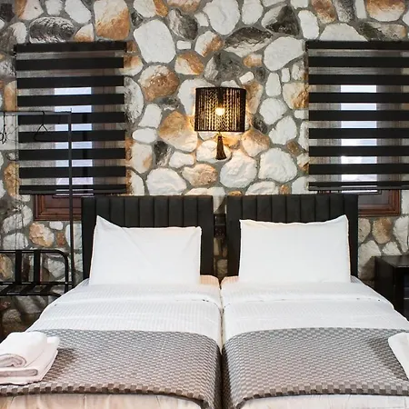 The Stone Forest 3* Kalambaka