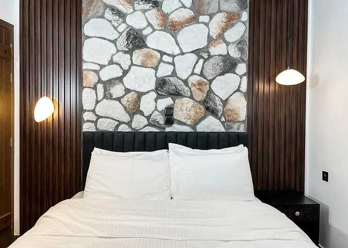 Πανσιόν The Stone Forest Καλαμπάκα